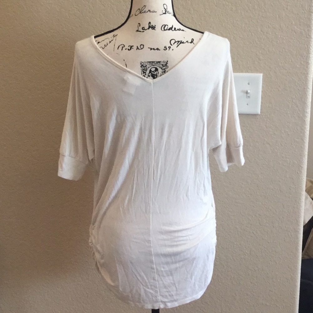 Motherhood maternity cream shirt - Picture 3 of 5